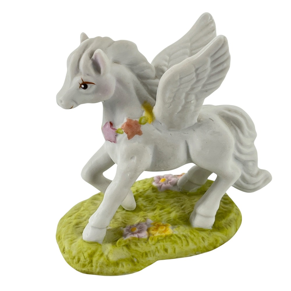 Vintage 1982 Wallace Berrie Fantasy Series Porcelain Pegasus Figurine White 4960